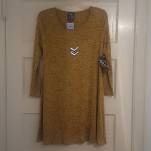 TMG New York shift dress with detachable necklace